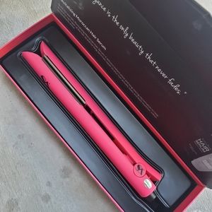 Straight ahead hair straitner